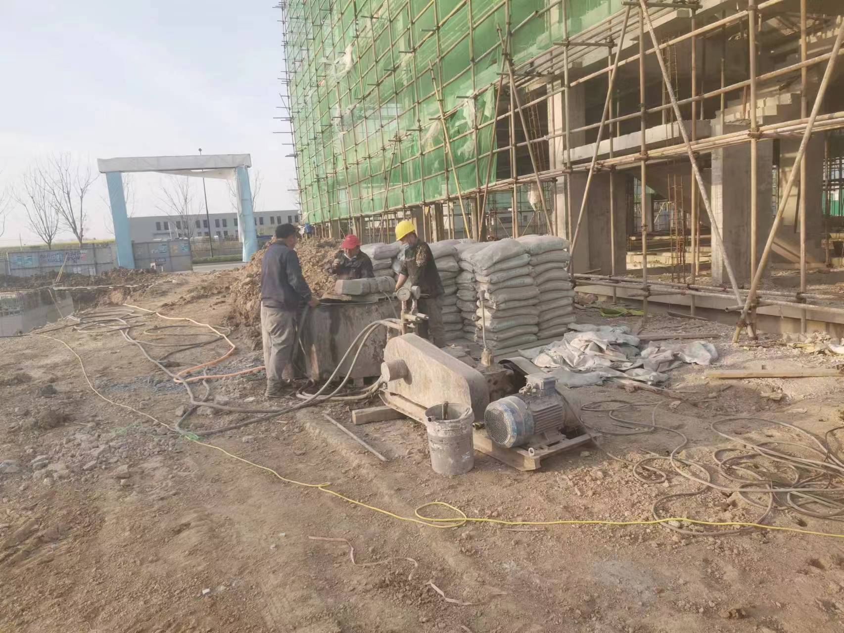 札达别墅下沉注浆